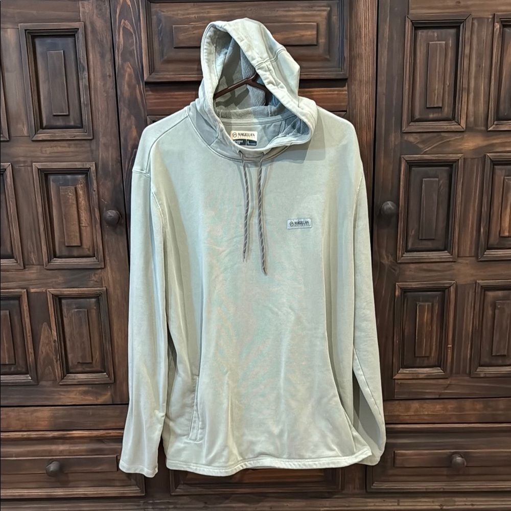 Magellan Outdoors Men's Classic Fit Hoodie